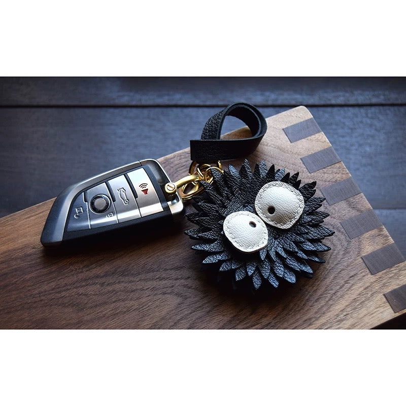 【SuperHold 】Black briquettes handmade leather car key bag pendant personality niche cute simple female fashion