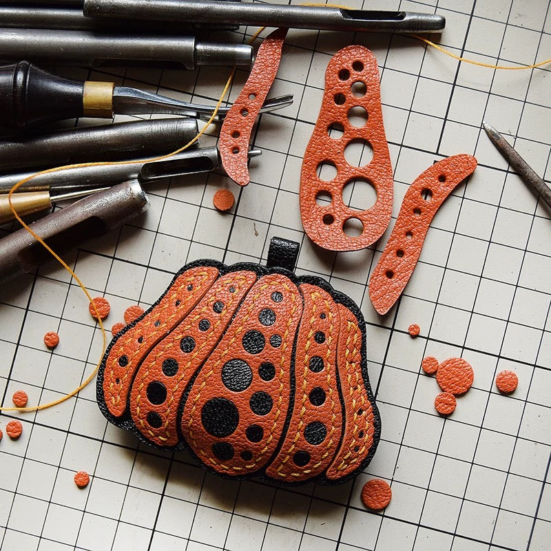 【SuperHold 】Polka dot pumpkin original handmade leather car key bag pendant niche fashion gift Custom
