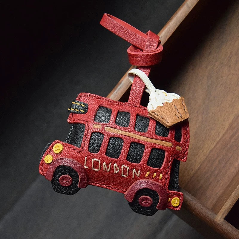 【SuperHold 】Afternoon Tea on London Buses / Original Design, Handmade from Genuine Leather, Bag Hanger